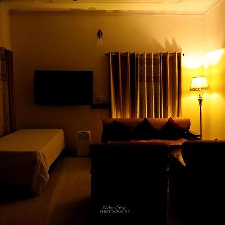 Tattva Luxurious Apartment Varanasi Exterior photo